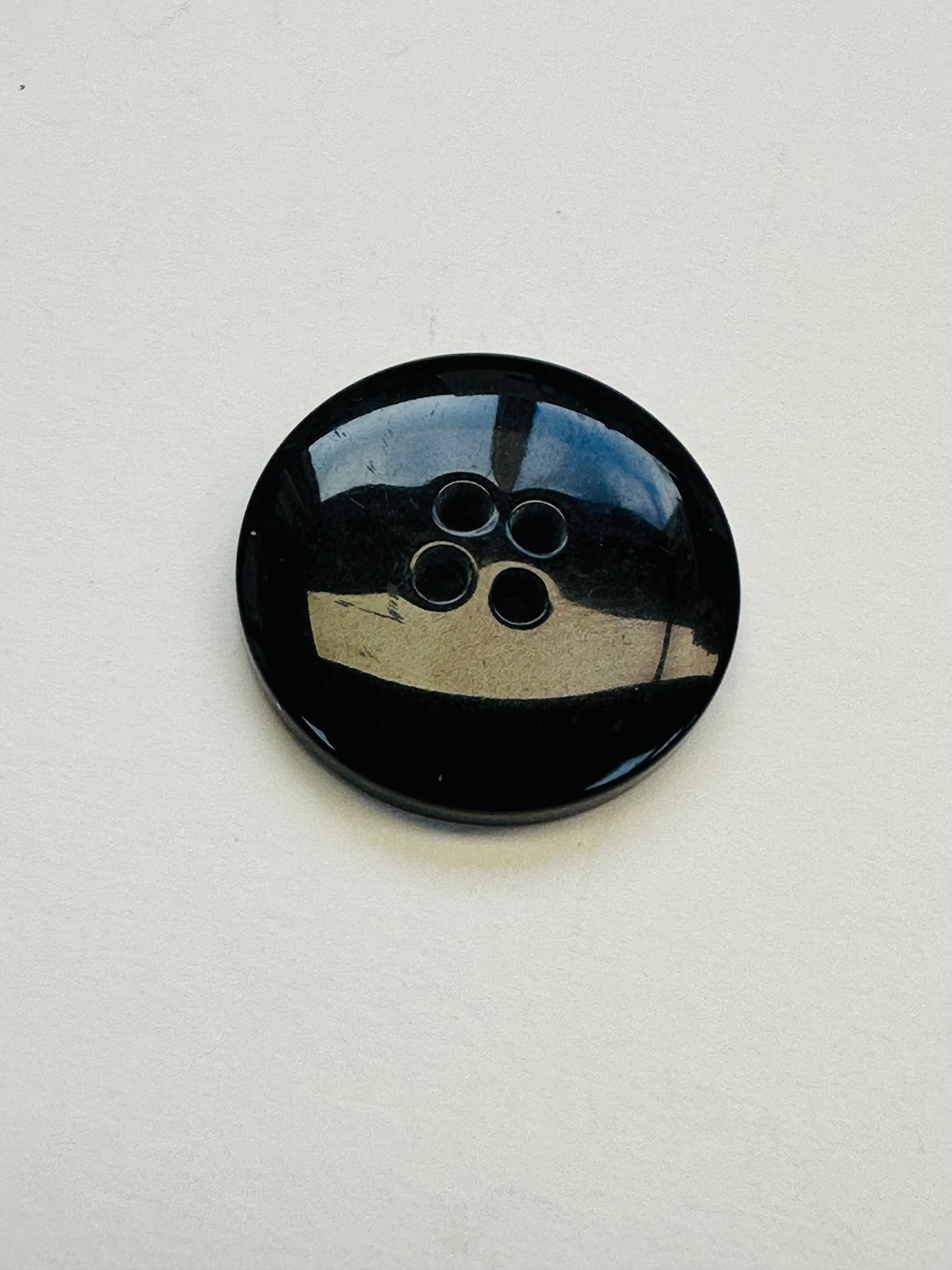 Black Buttons with Grey Detail – 22mm Sew-Through – Set of 6