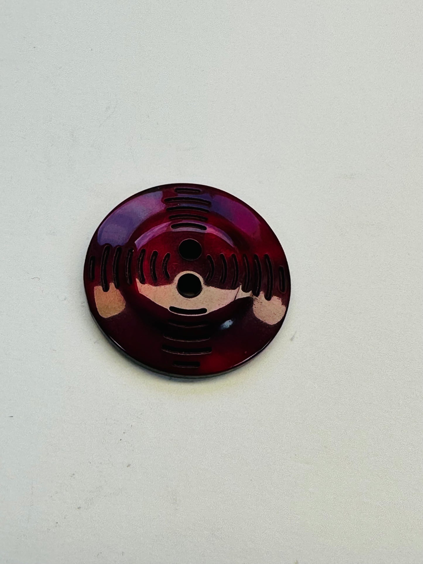 Burgundy Button – 23mm Glossy Cut Design – Sold Individually