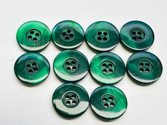 Green Buttons – 15mm Pearlised Finish Sew-Through – Set of 10
