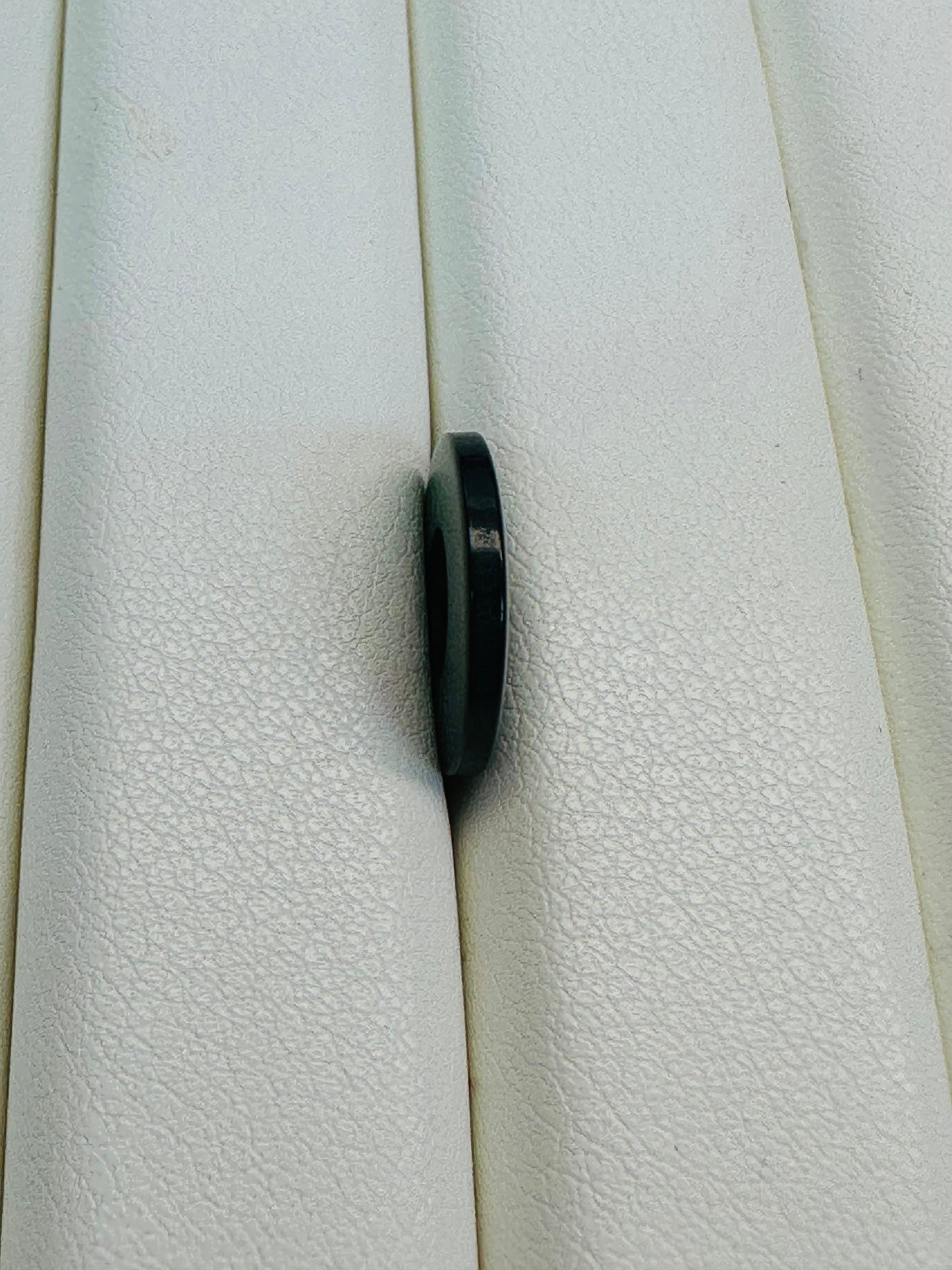 Green Buttons – 15mm Pearlised Finish Sew-Through – Set of 10